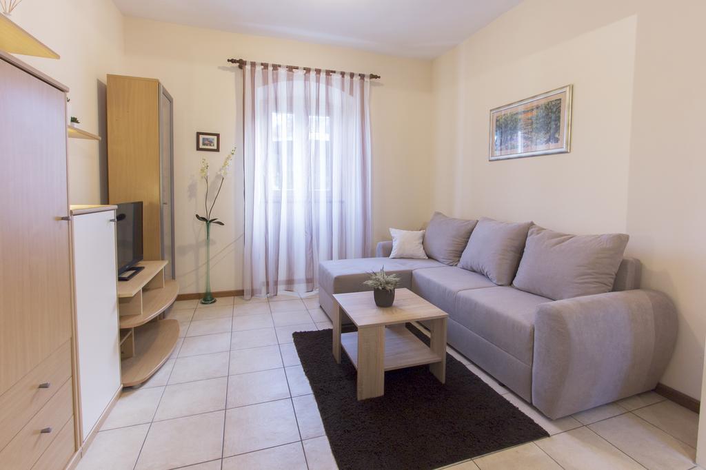 Apartment Tina Zadar Exterior foto